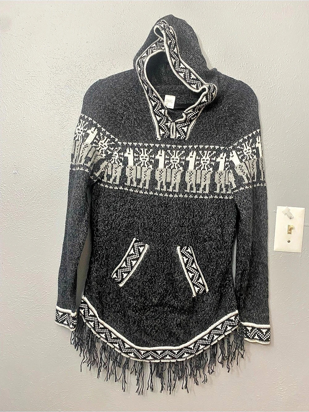 Alpaca Peruvian Pullover Hooded Sweater Kenelma Peru Fringe Soft Knit Sweater